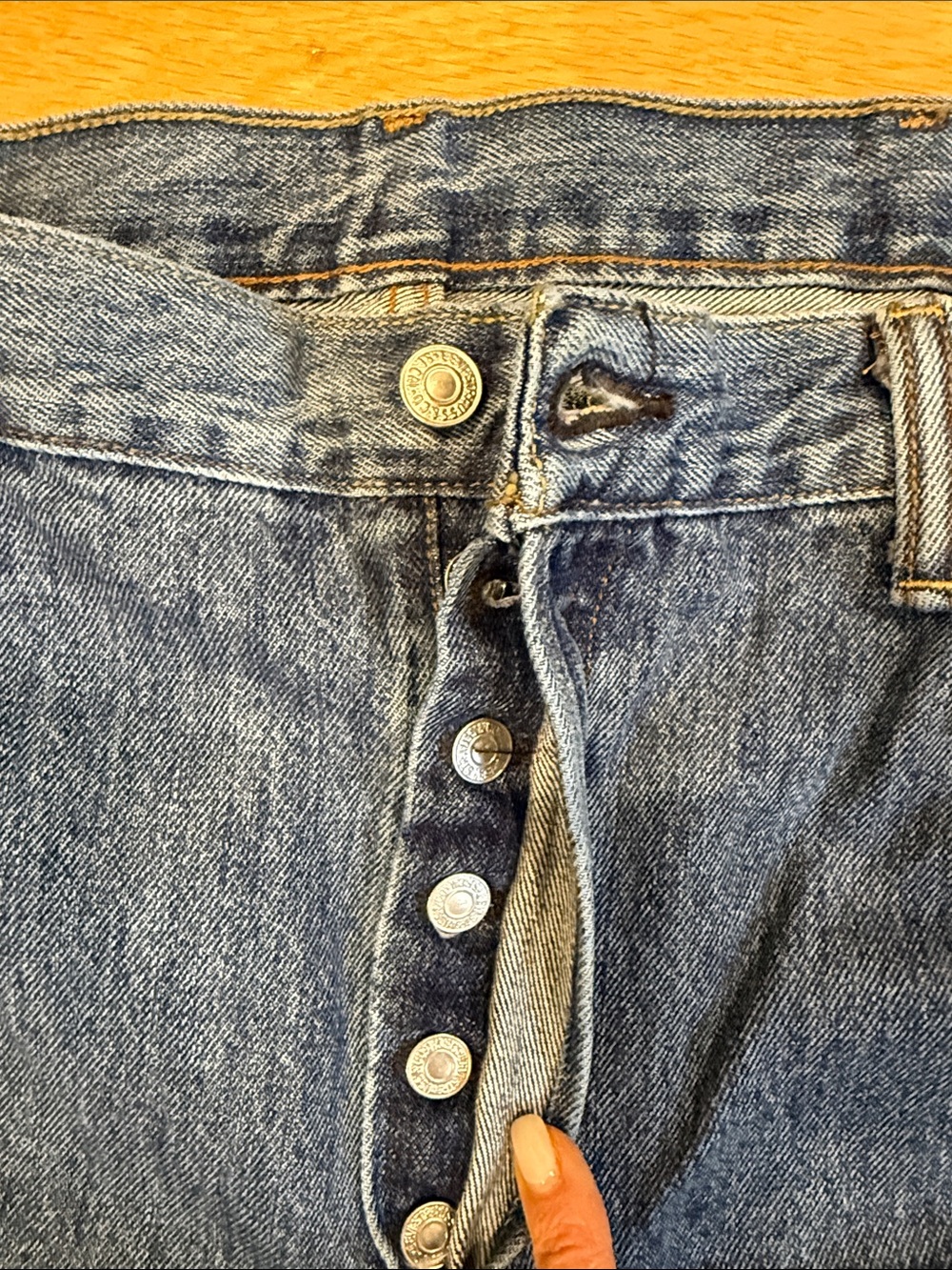 Levi's 501 - Picture 4 of 10